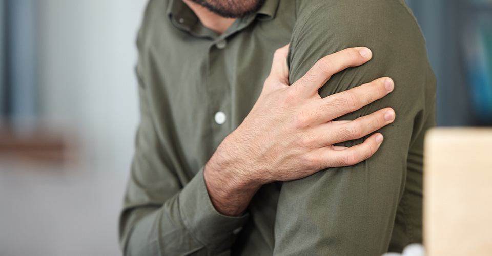 THORACIC OUTLET SYNDROME (TOS): What is it and how to recognise it?